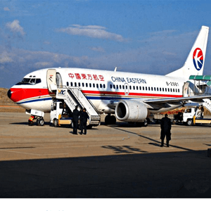 金湾机场物流航空快运业稳步发展的原因是什么？